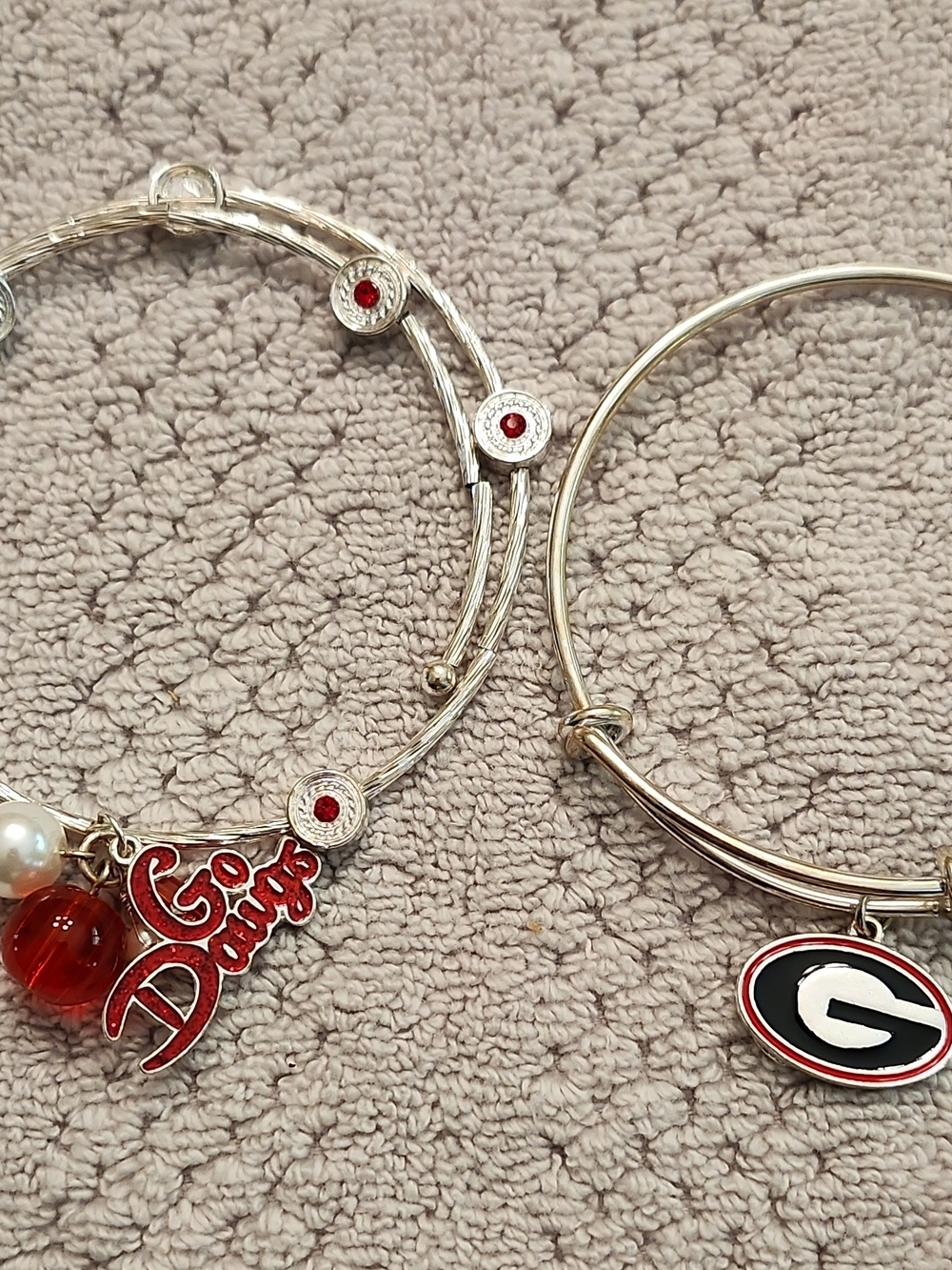 UGA Spirit Red Charm Bangle Bracelet - Go Dawgs 0200